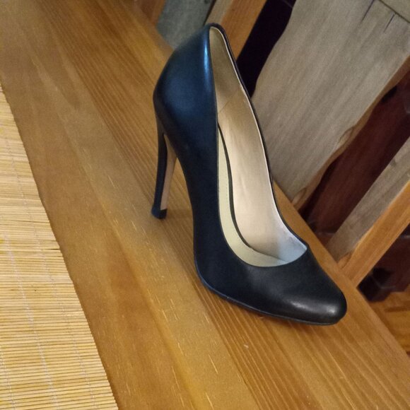 ALDO BLACK PUMPS / HEELS SIZE 6 - Picture 2 of 5
